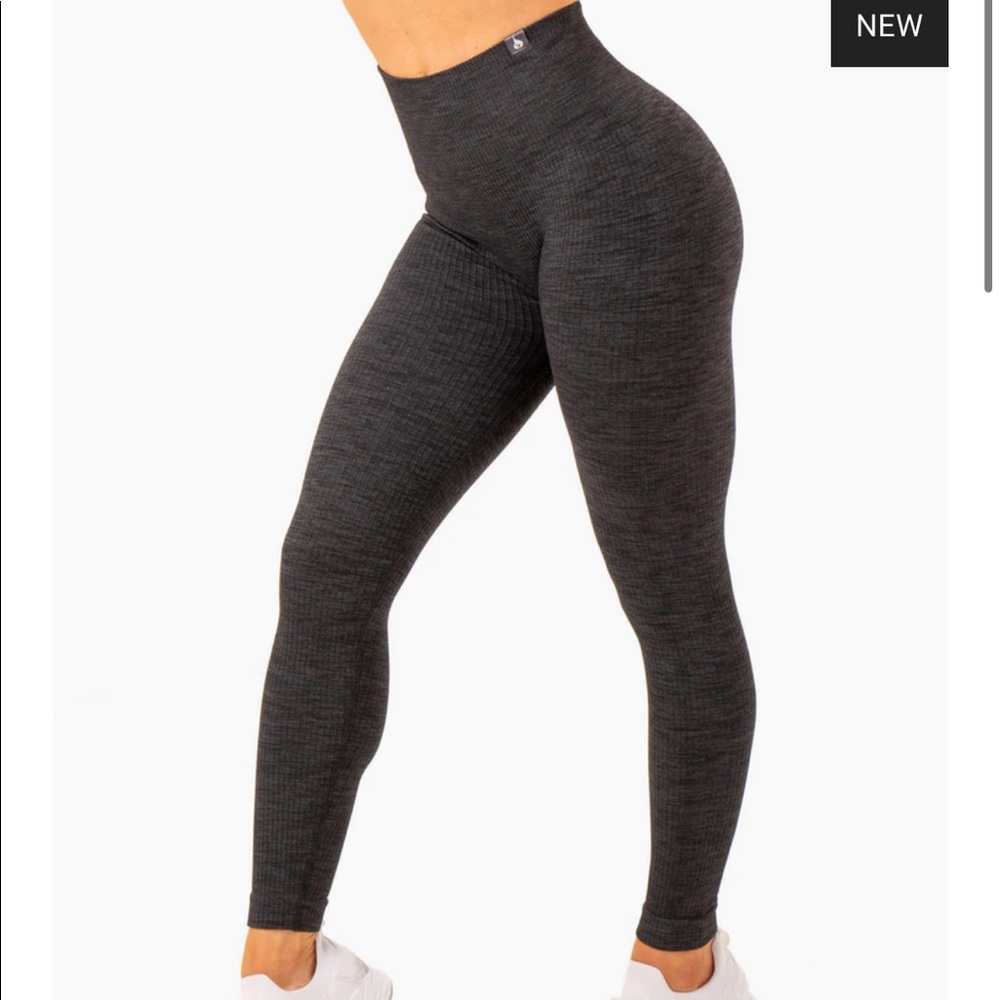 Ryderwear black ribbed leggings